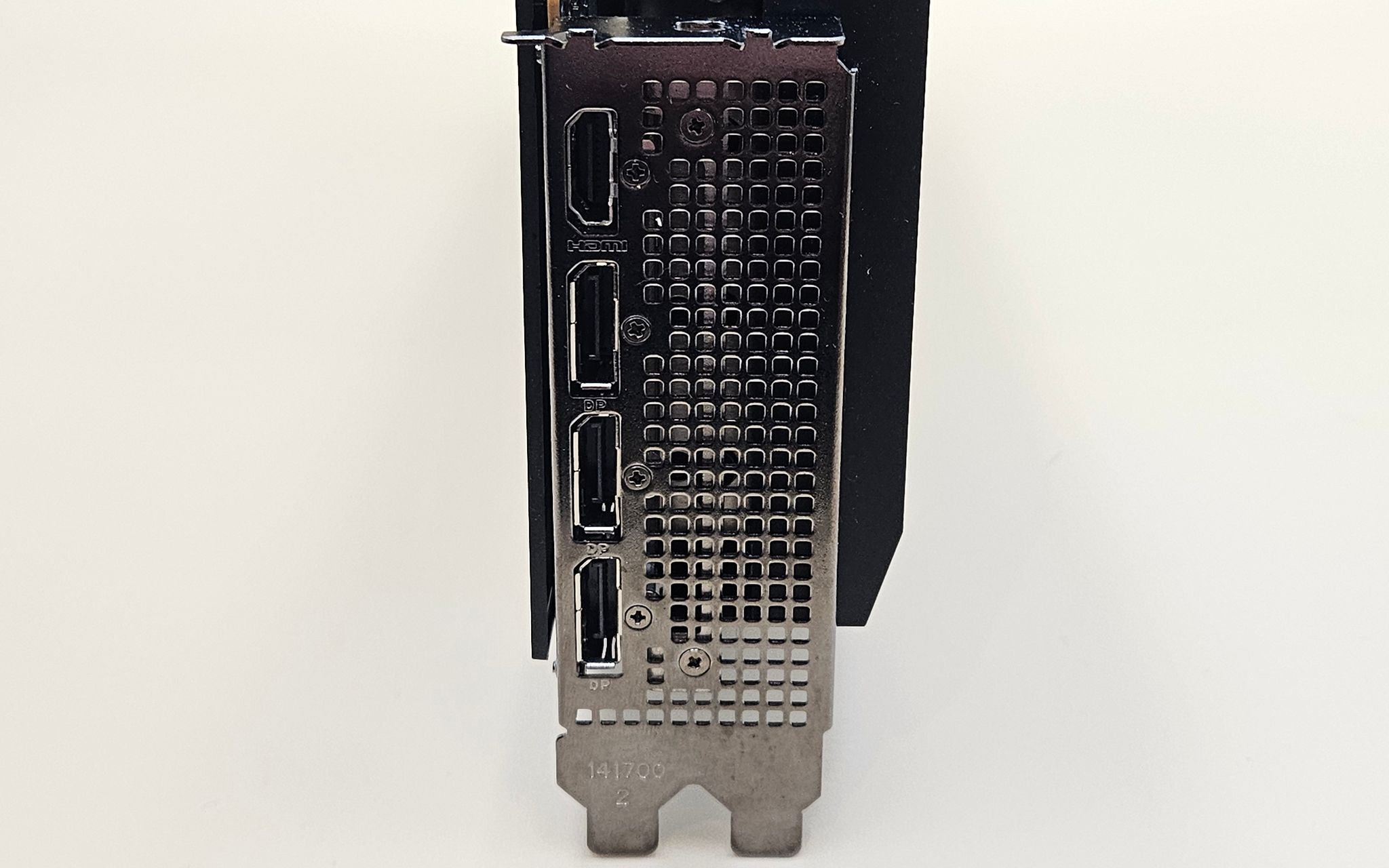 RX 7700 XT 12GB NITRO