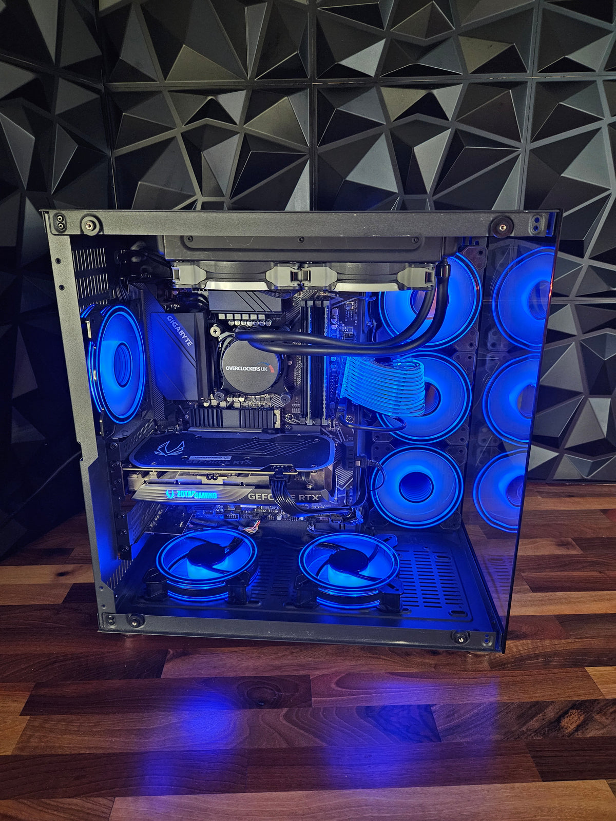 High-End Gaming PC – RTX 4060 Ti 8GB | i9-10900K | 32GB DDR4 | 500GB SSD | Windows 11