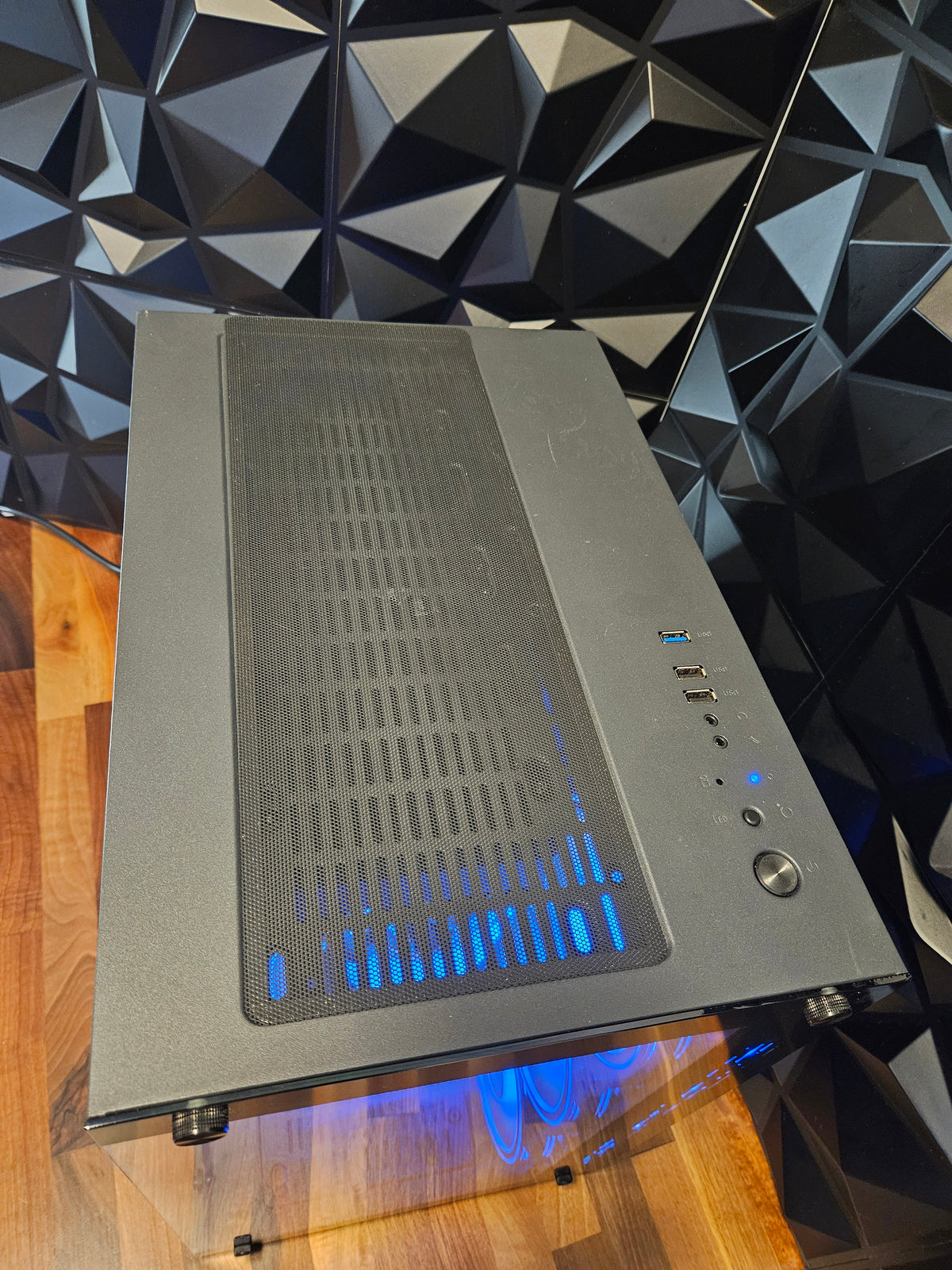 High-End Gaming PC – RTX 4060 Ti 8GB | i9-10900K | 32GB DDR4 | 500GB SSD | Windows 11