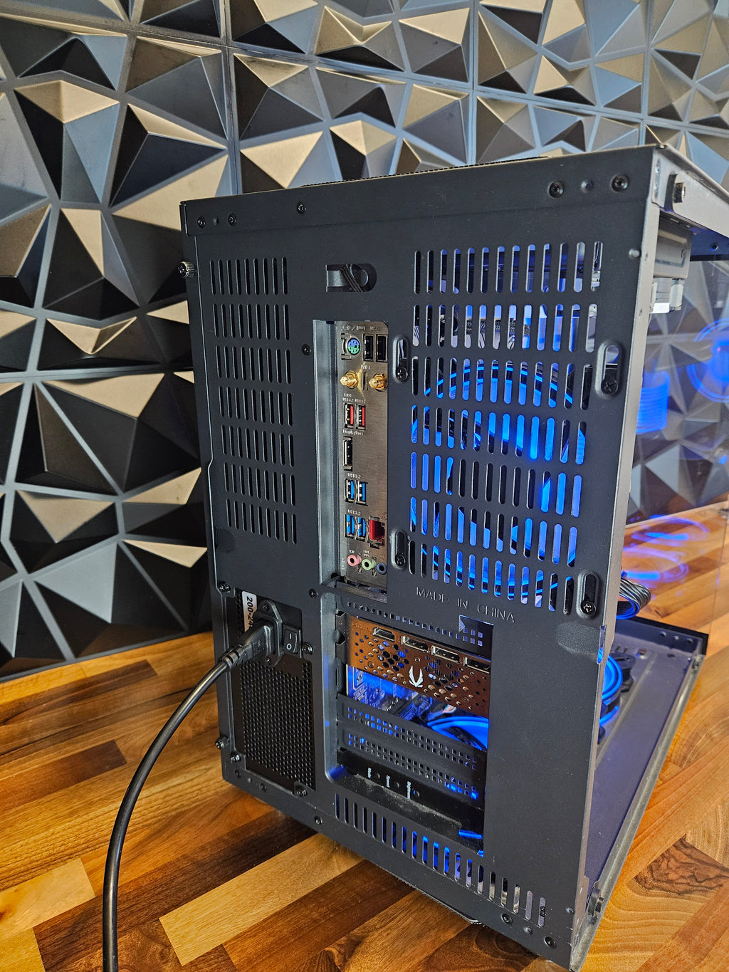 High-End Gaming PC – RTX 4060 Ti 8GB | i9-10900K | 32GB DDR4 | 500GB SSD | Windows 11