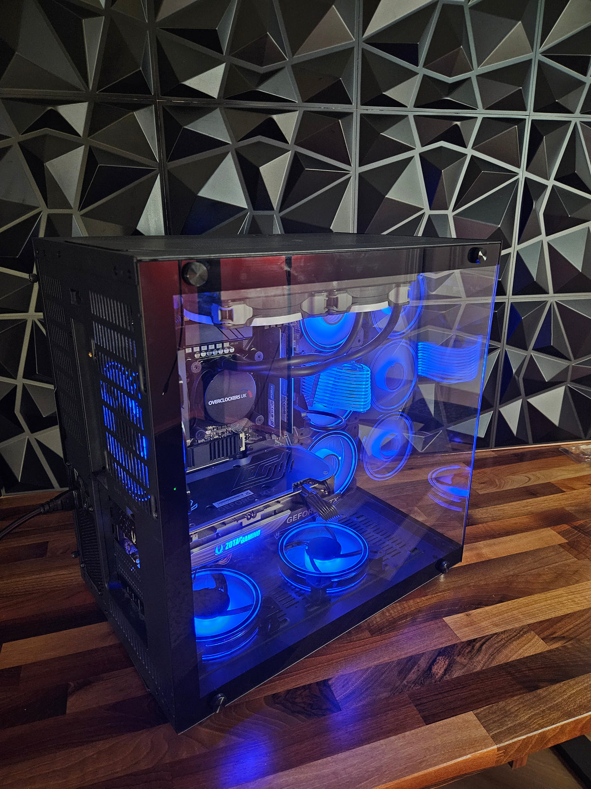 High-End Gaming PC – RTX 4060 Ti 8GB | i9-10900K | 32GB DDR4 | 500GB SSD | Windows 11