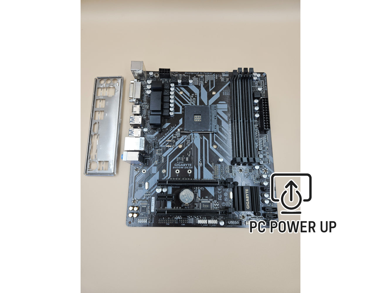 Gigabyte B450M DS3H AM4 (Ryzen 1st–5th Gen) DDR4 HDMI DVI M.2 B450 Micro‑ATX Motherboard
