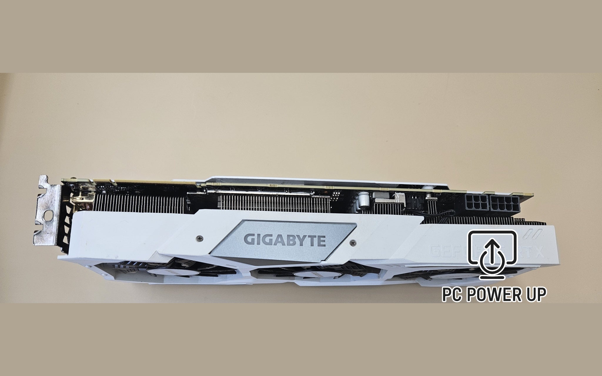 NVIDIA GeForce RTX 2070 SUPER Graphics Card (8GB GDDR6) Gigabyte Windforce - White