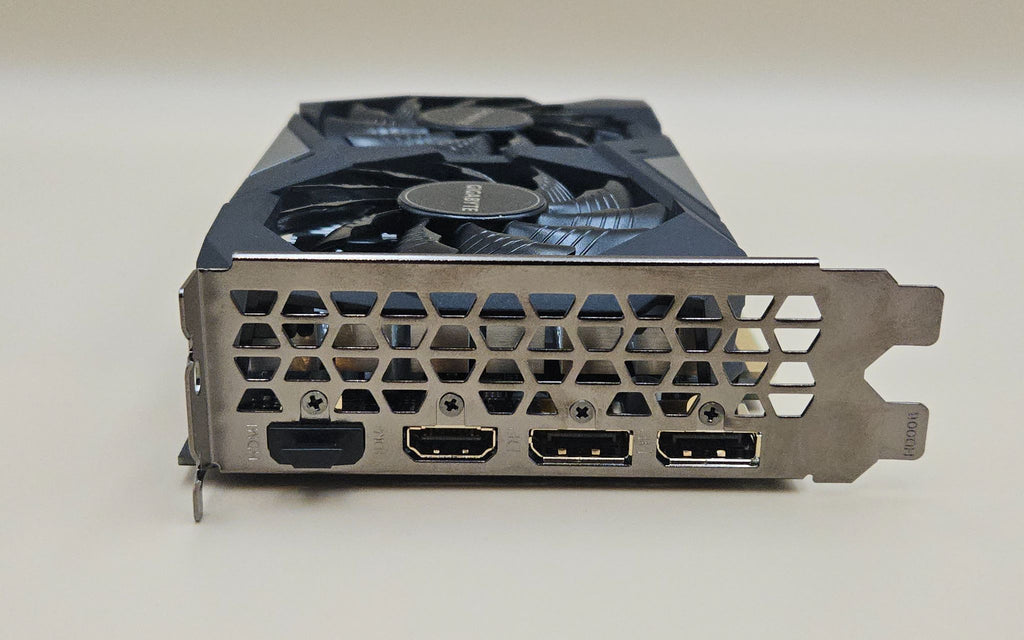 RTX 3050 6GB Gigabyte